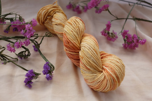 Erato - Cotton / Linen Yarn - DK Weight!