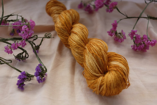 Ismene - Bamboo/ Linen Yarn - Fingering Weight!