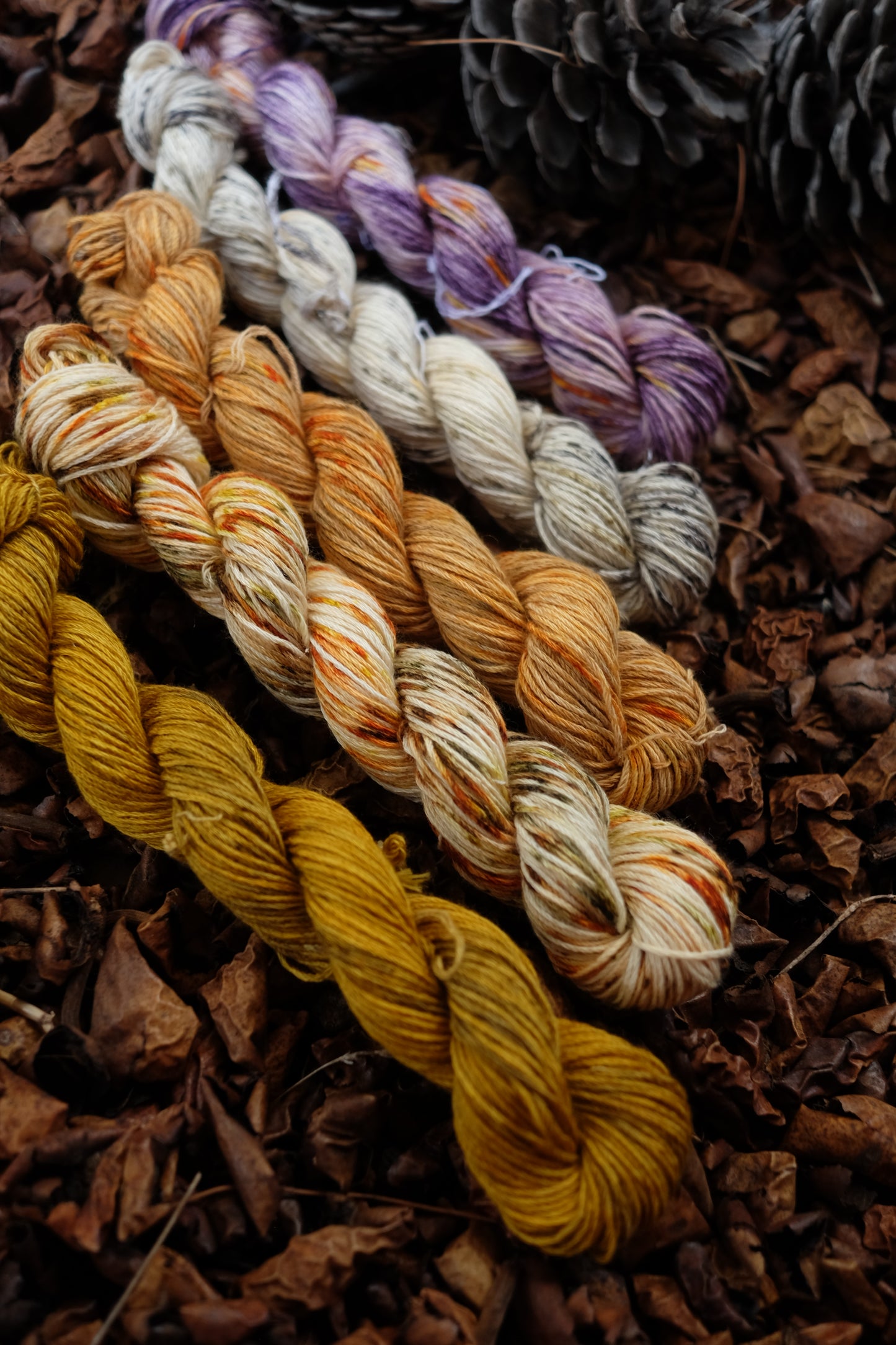 Christmas Eve Cast On Mini Skeins Set!