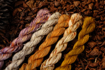 Christmas Eve Cast On Mini Skeins Set!