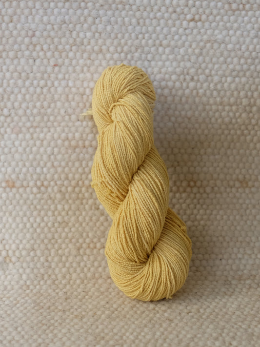 botanically dyed yarn