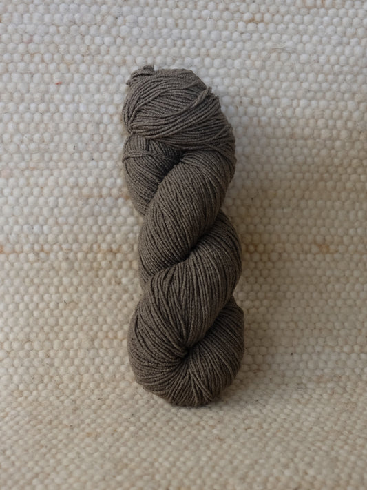 botanically dyed arn grey