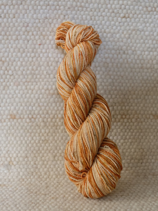 selfstiping yarn