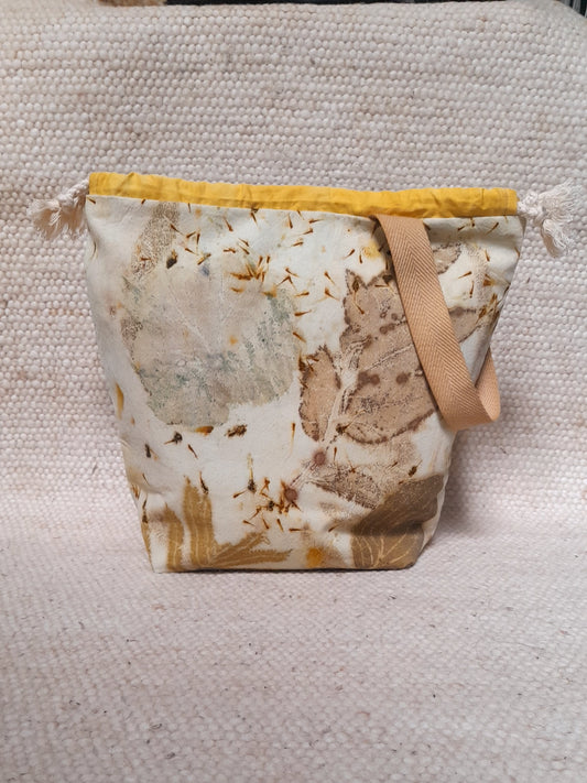 project bag handmade with ecoprinted fabri.